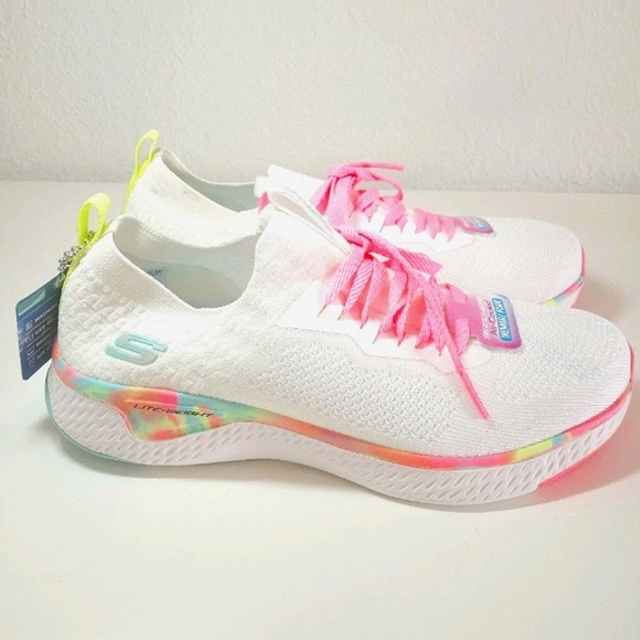 Skechers Shoes - Skechers Solar Fuse White Multi Sneakers Sz 6